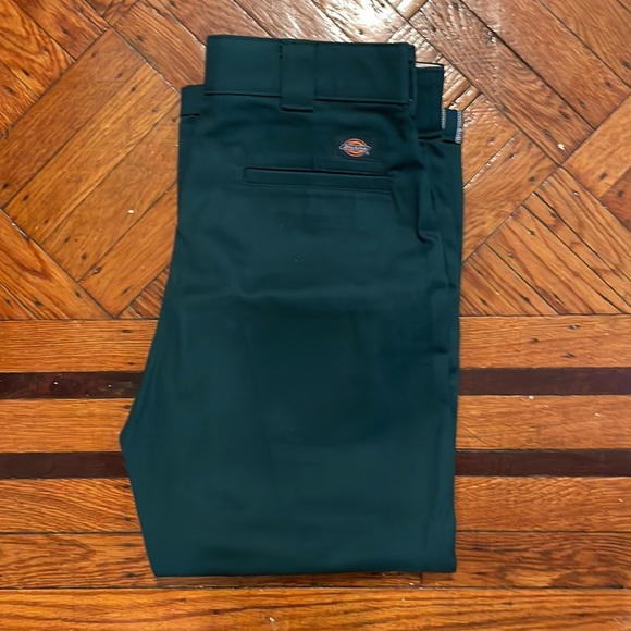 Dickies Regular Fit Cuffed Work Pants, Forest Green - Picture 5 of 8